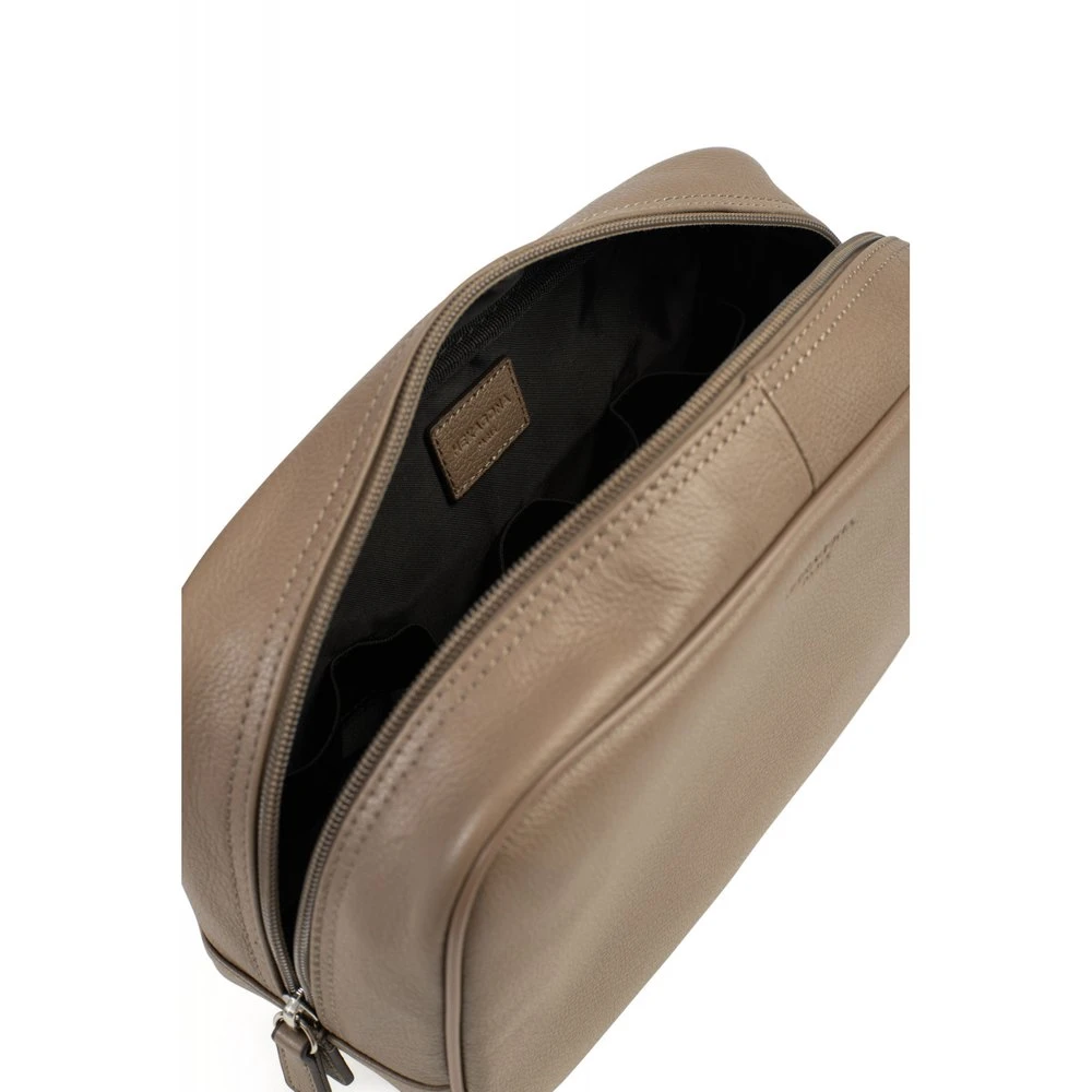 Hexagona 464594 Leather Wash Bag 5 Hexagona 464594 Leather Wash Bag - Image 5