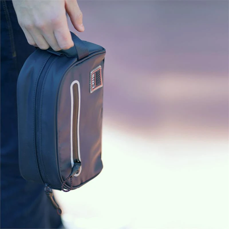 Lois Cooper Wash Bag 2 Lois Cooper Wash Bag - Image 2