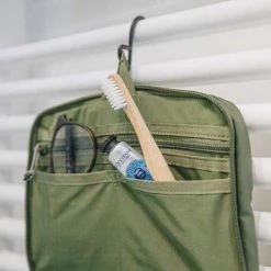 Tropicfeel FidLock® Toiletry Bag 11 Tropicfeel FidLock® Toiletry Bag -Fashion Bag tropicfeel fidlock toiletry bag 5